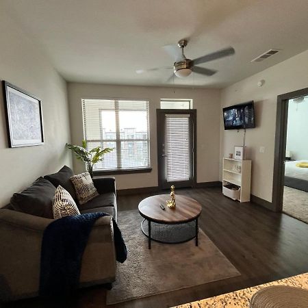 Comfy Abode Near Bush Airport Apartment Houston Bagian luar foto