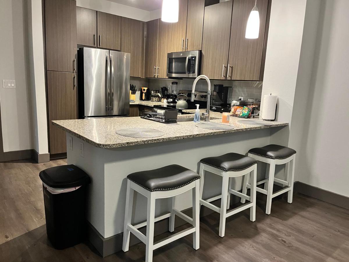 Comfy Abode Near Bush Airport Apartment Houston Bagian luar foto