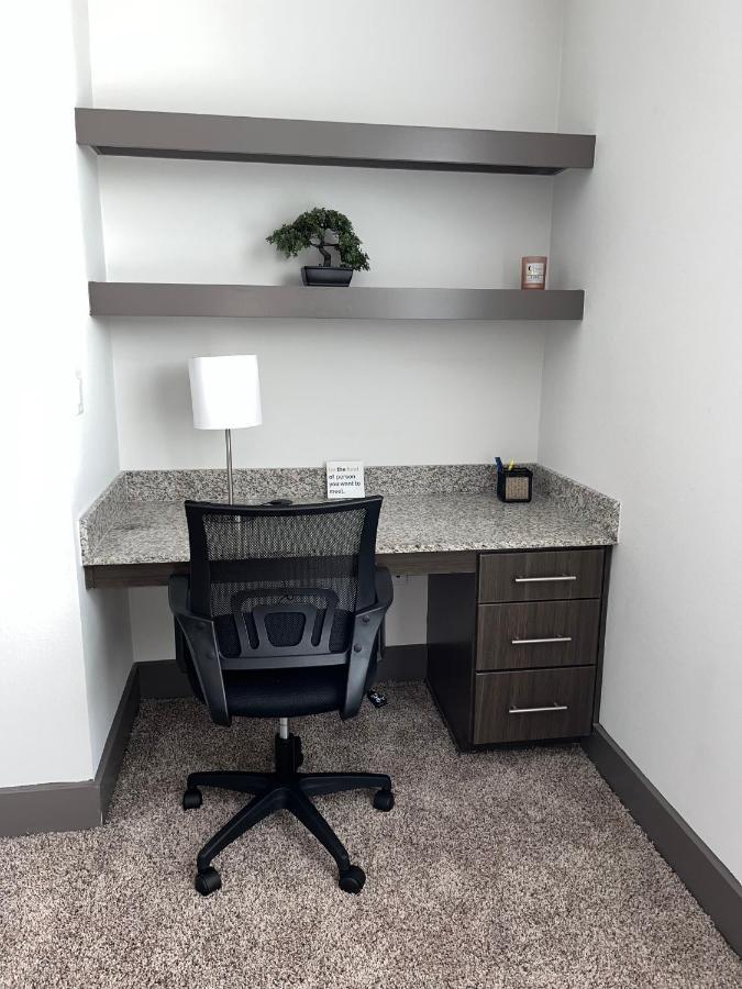 Comfy Abode Near Bush Airport Apartment Houston Bagian luar foto