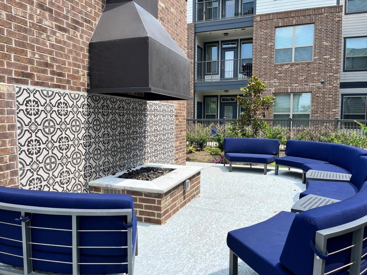 Comfy Abode Near Bush Airport Apartment Houston Bagian luar foto